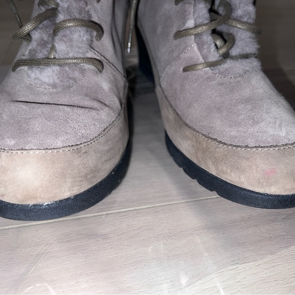 UGG Womens Size 11 Bridgit Mole Wool Lined Heel Leather Winter Shoes Boots - Picture 3 of 10